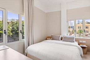 Cosy 1BR In Lev hair